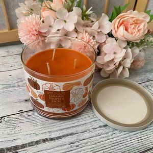 Bath and Body 3 Wick Candle